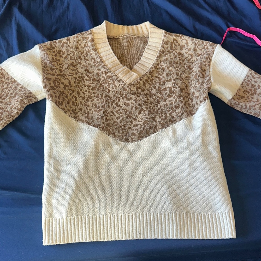 Women’s Oversized Brown and Cream V-Neck Sweater
